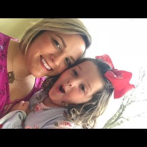 Meet your Posher, Casi